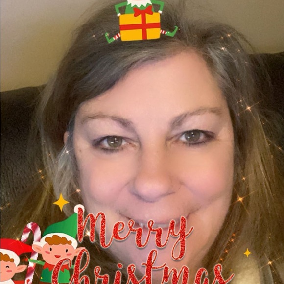 Meet your Posher, Connie - Picture 2 of 2